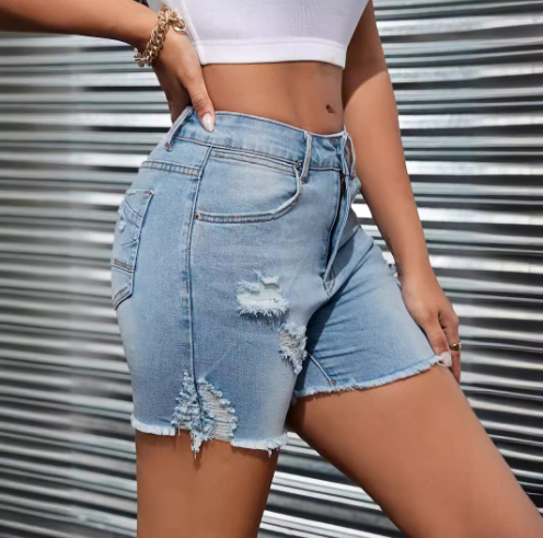The everyday denim shorts