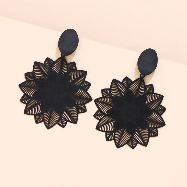 Midnight bloom earrings